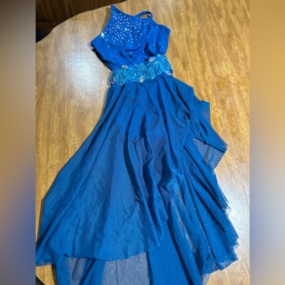 Meekelle Dance costume, Sea Blue Size large child